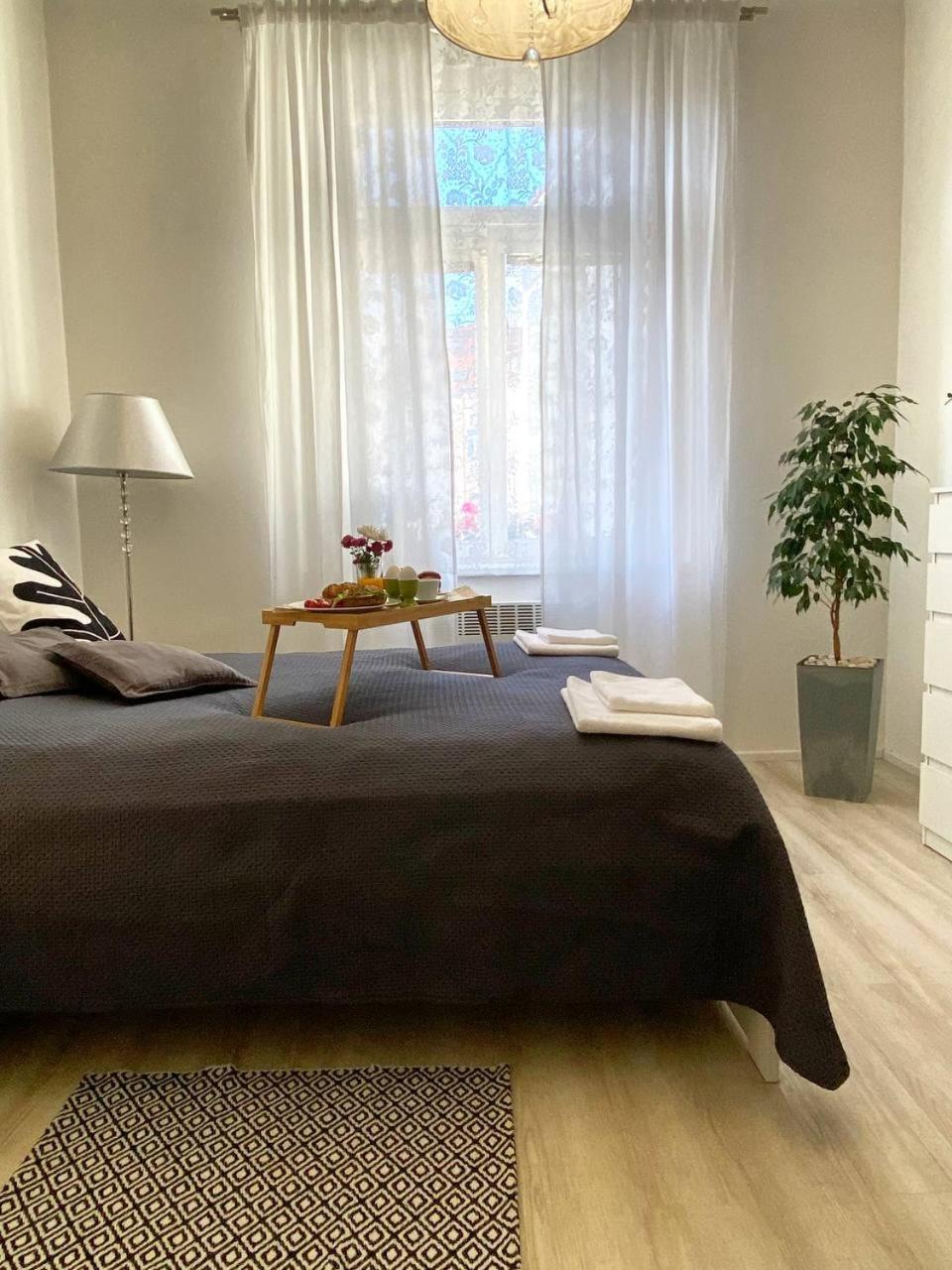 Homelike Prague Apartment מראה חיצוני תמונה